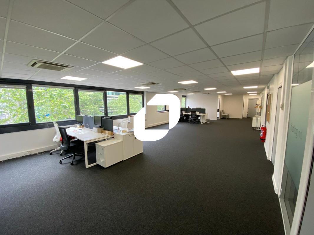 Bureau dans Boulogne-Billancourt à louer Photo du bâtiment- Image 1 de 35