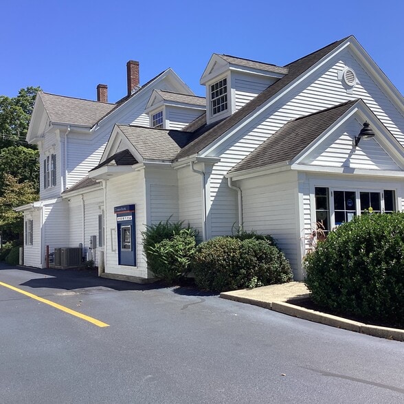 110 Main St, Bridgewater, MA for sale - Building Photo - Image 3 of 9