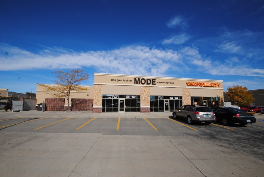 4302 S 13th Ave, Fargo, ND for lease - Building Photo - Image 1 of 2