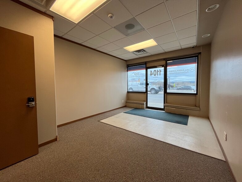 1104 Jackson Blvd, Rapid City, SD for lease - Building Photo - Image 2 of 16