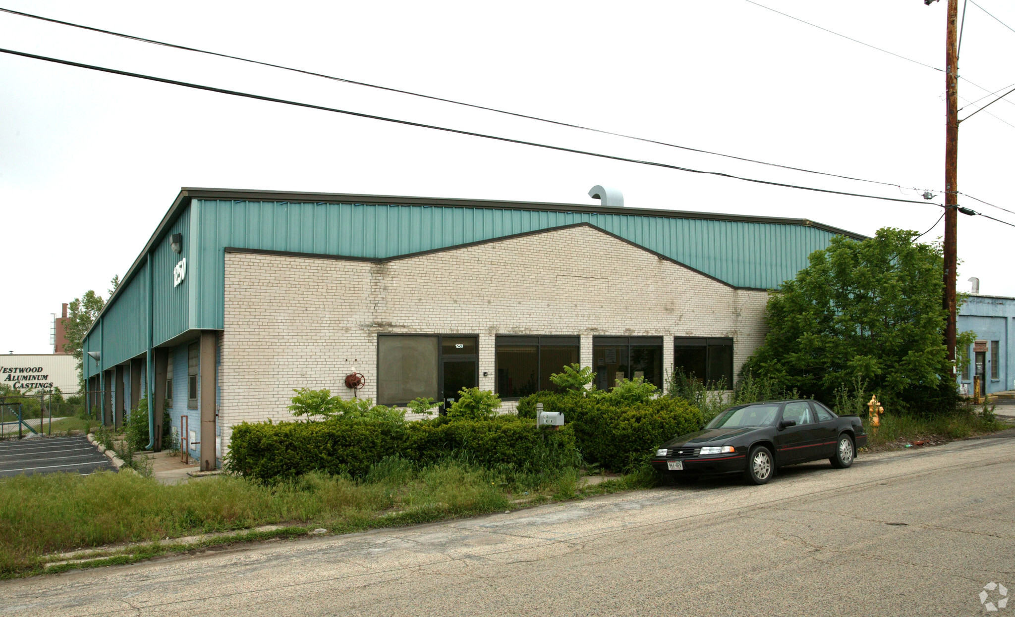 1250 Lincoln Ave, Waukesha, WI for lease Building Photo- Image 1 of 8