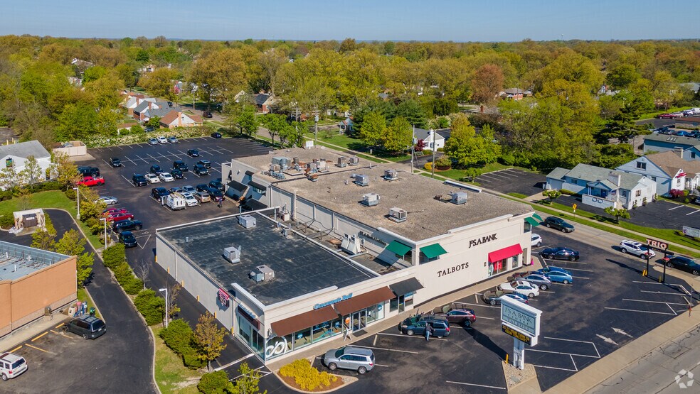 7565 Kenwood Rd, Cincinnati, OH à louer - Aérien - Image 3 de 4