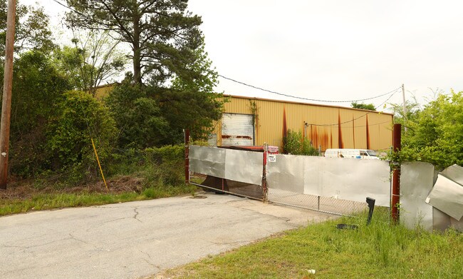 Plus de détails pour 700 Granby Ln, Columbia, SC - Industriel à louer