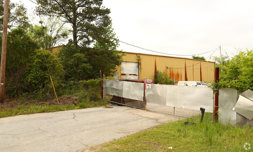 700 Granby Ln, Columbia, SC for sale - Primary Photo - Image 2 of 8