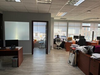 Plus de détails pour 1090 Coney Island Ave, Brooklyn, NY - Bureau, Local d'activités à louer