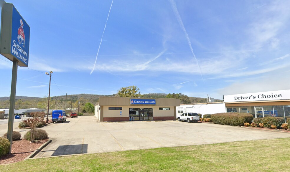 930 S Quintard Ave, Anniston, AL à vendre - Photo principale - Image 1 de 1