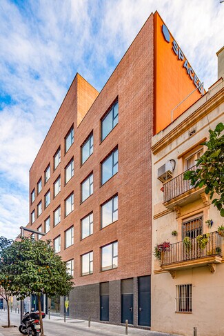 Plus de détails pour Passatge de Mas de Roda, 6, Barcelone - Bureau à louer