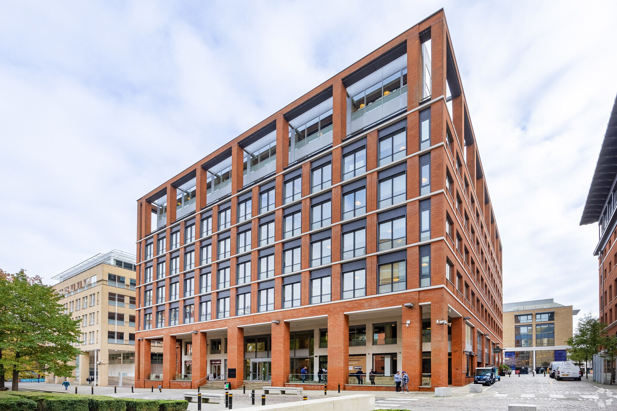 6 Brindley Pl, Birmingham à louer Photo du bâtiment- Image 1 de 4