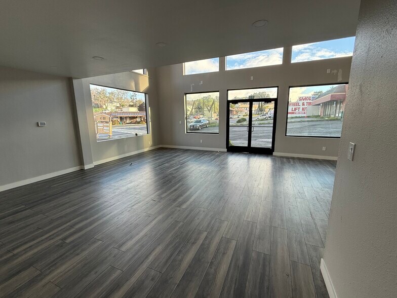 4980 Appian Way, El Sobrante, CA à louer - Photo du bâtiment - Image 2 de 7