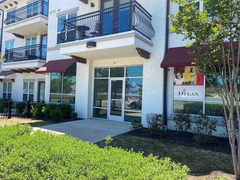 5344 Sycamore School Rd, Fort Worth, TX à louer - Photo du bâtiment - Image 3 de 8