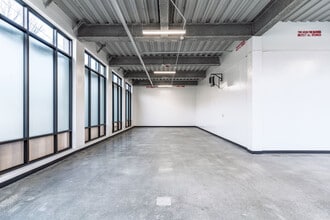 597 Cooledge Ave NE, Atlanta, GA à louer Photo intérieure- Image 1 de 3