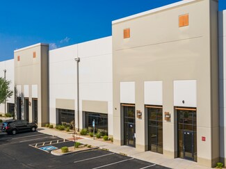 Plus de détails pour 21420 N 15th Ln, Phoenix, AZ - Industriel à louer