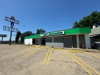 Plus de détails pour 3749 Julius Schepps Fwy, Dallas, TX - Commerce de détail à louer