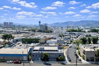 120 W Cypress Ave, Burbank, CA - Aérien  Vue de la carte