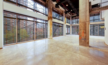 400 W 42nd St, New York, NY for lease Interior Photo- Image 2 of 6