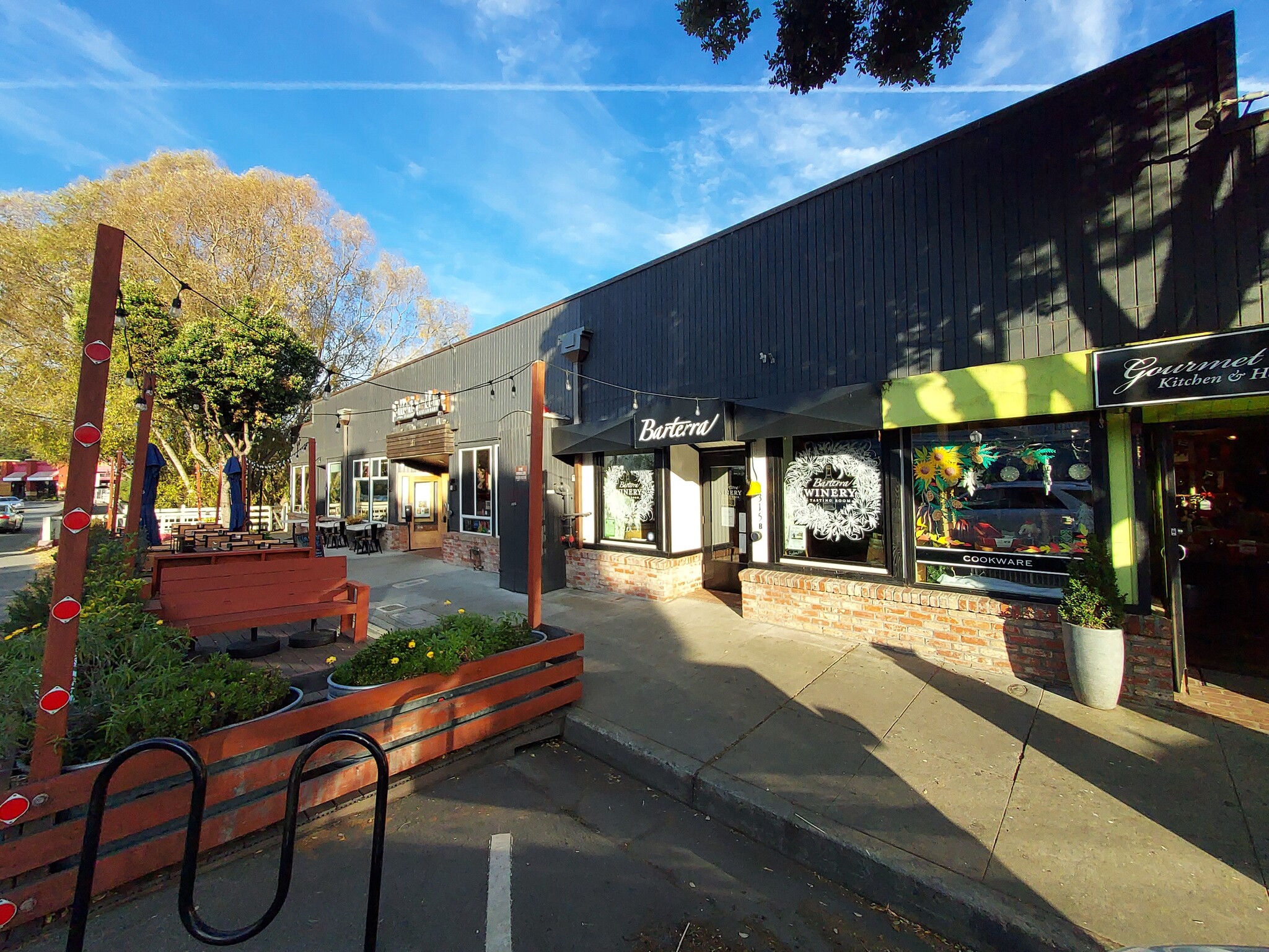 315 Main St, Half Moon Bay, CA for lease Building Photo- Image 1 of 6