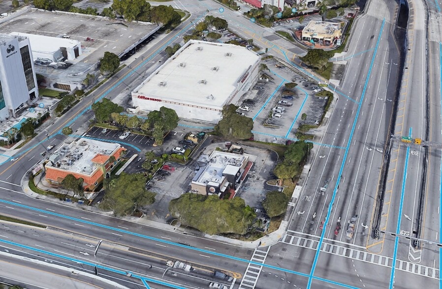 3600 Le Jeune Rd, Miami, FL à louer - Photo du bâtiment - Image 2 de 11