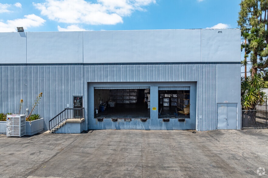 295 Willow Ave, City Of Industry, CA for lease - Building Photo - Image 3 of 4