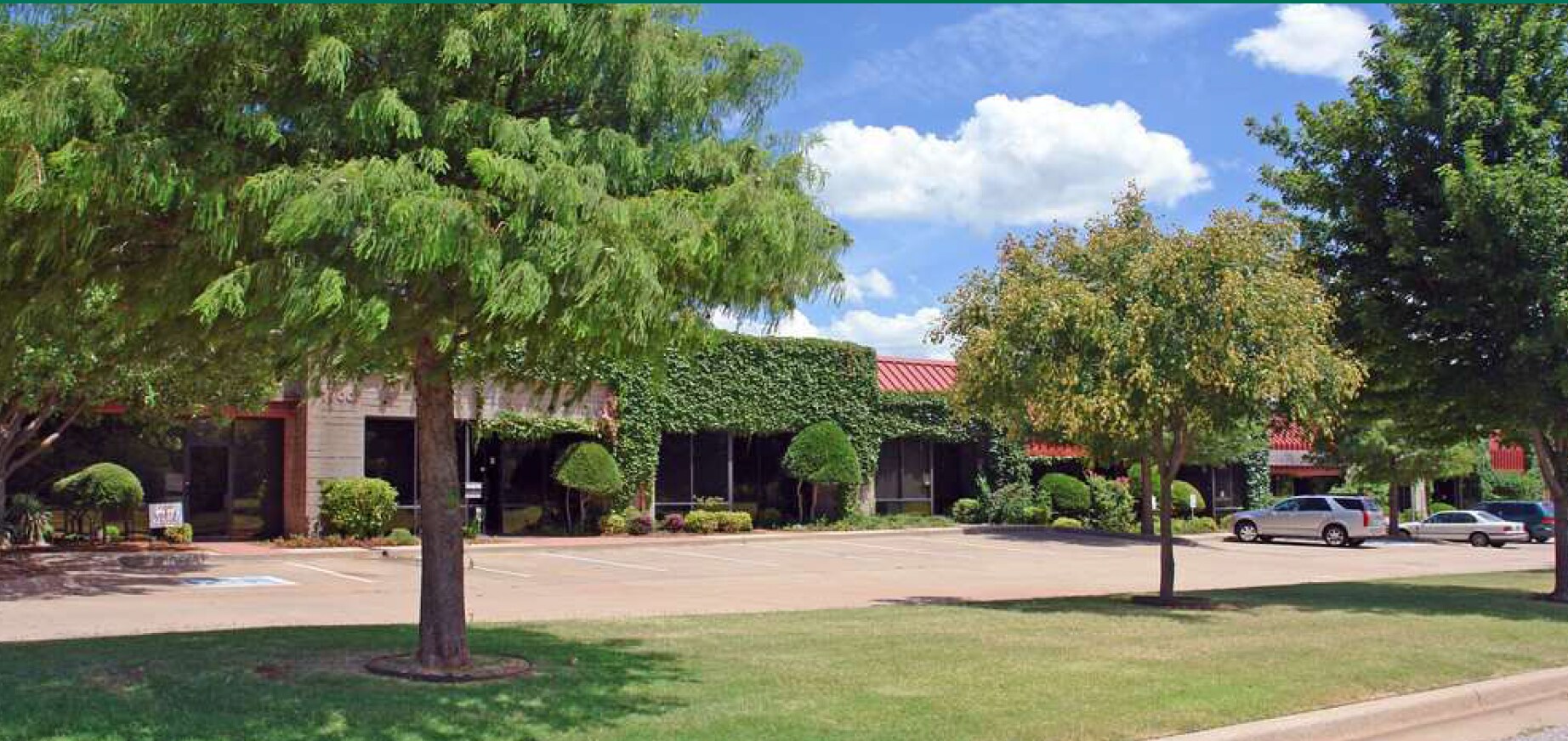 430 W Wilshire Blvd, Oklahoma City, OK à louer Photo principale- Image 1 de 2