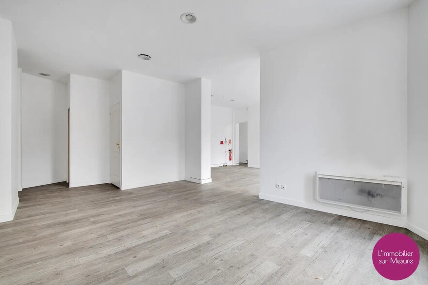 101 Boulevard Voltaire, Asnières-sur-Seine for lease - Primary Photo - Image 2 of 6