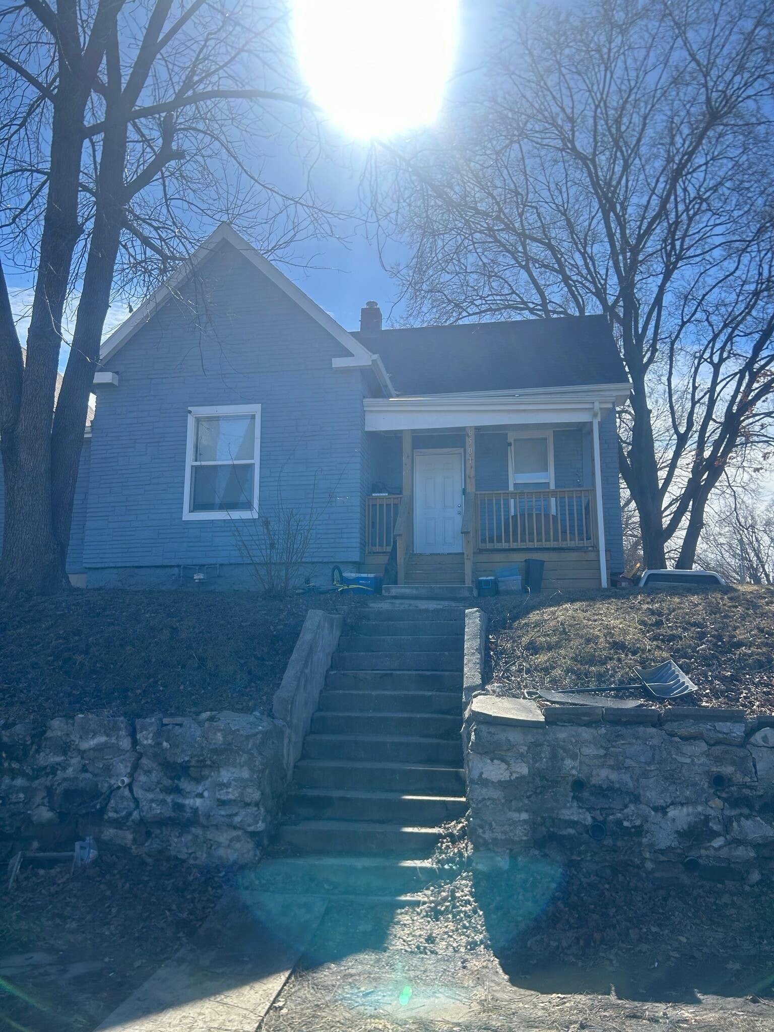 6501 Roberts St, Kansas City, MO for sale Primary Photo- Image 1 of 2