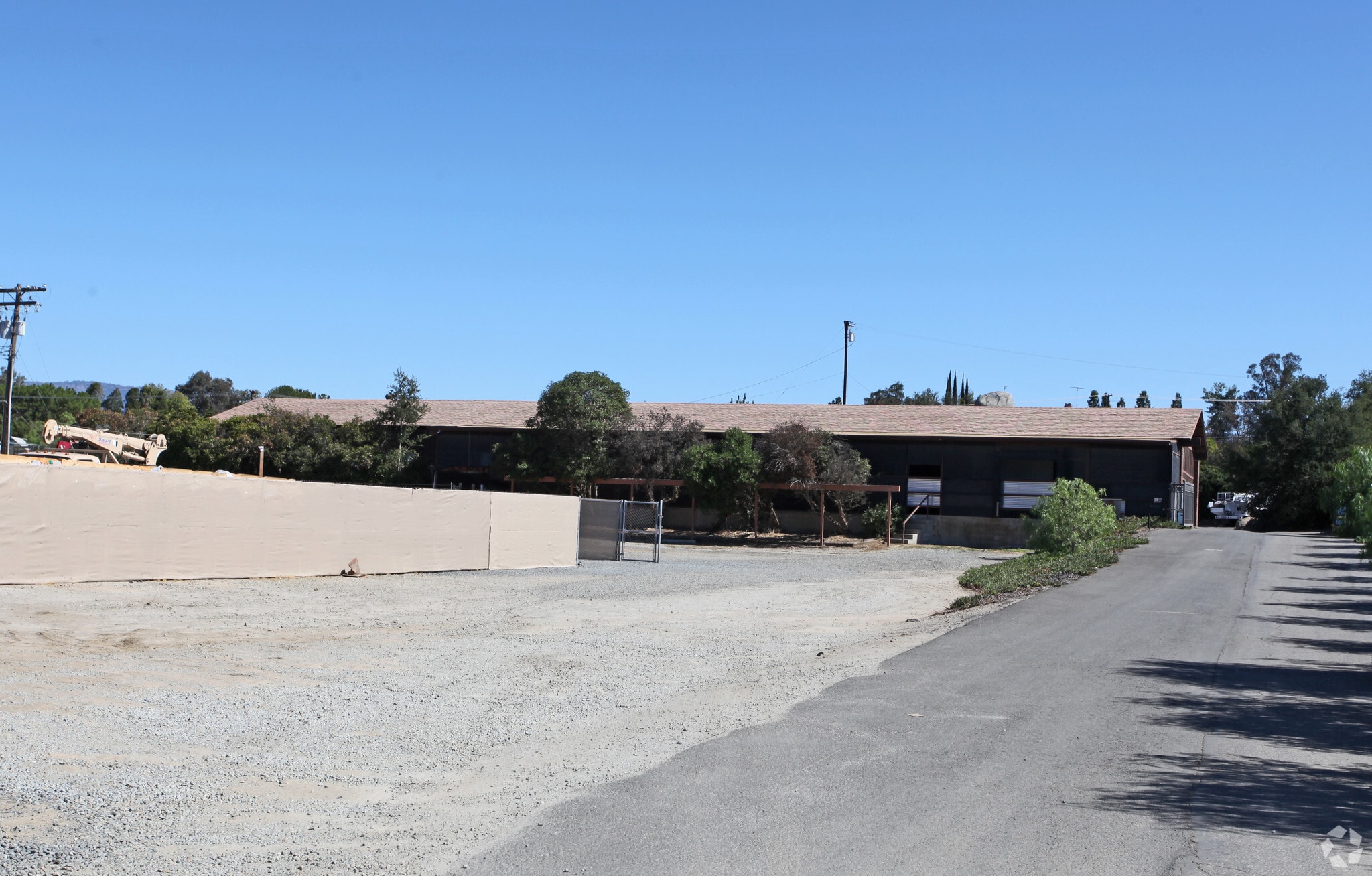 28425 Cole Grade Rd, Valley Center, CA for lease Primary Photo- Image 1 of 15