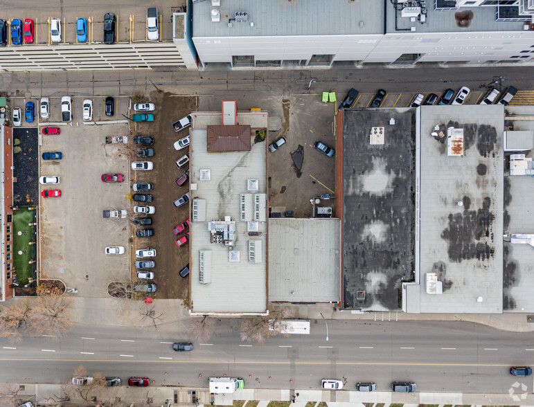 10229 105th St NW, Edmonton, AB for lease - Aerial - Image 2 of 6