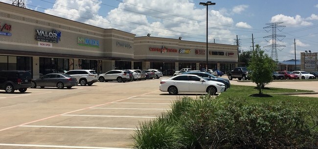 Plus de détails pour 9522 Huffmeister Rd, Houston, TX - Commerce de détail à louer