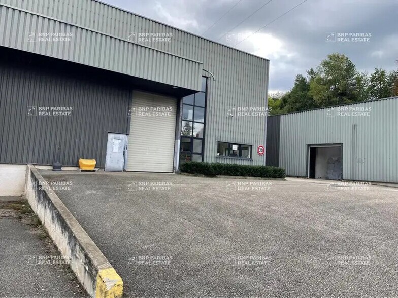 Industrial in Saint-Étienne for sale - Building Photo - Image 2 of 13