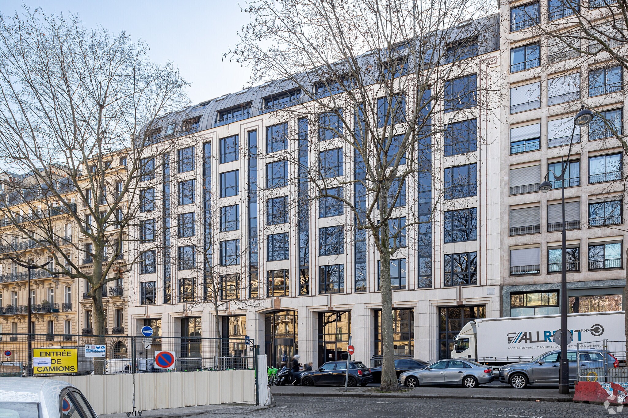 13 Avenue De Friedland, Paris à louer Photo principale- Image 1 de 4