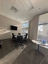 6625 Network Way, Indianapolis, IN for lease Interior Photo- Image 2 of 8