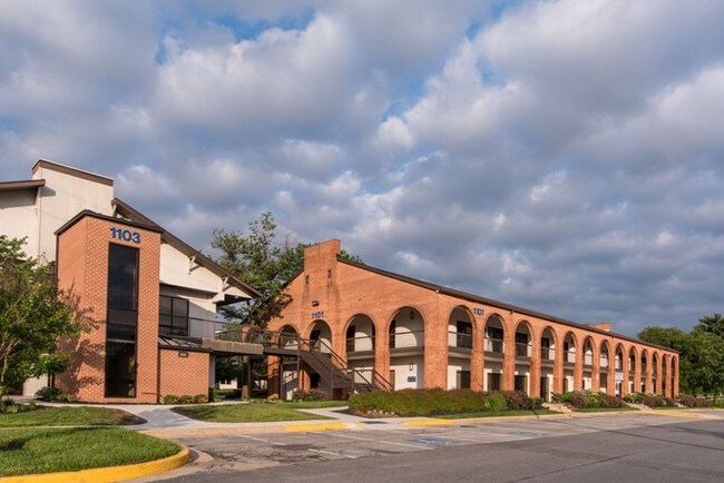 More details for 1101 N Point Blvd, Baltimore, MD - Office for Lease