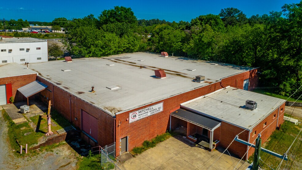 503 11th Ave, Dalton, GA à vendre - Photo du bâtiment - Image 3 de 43