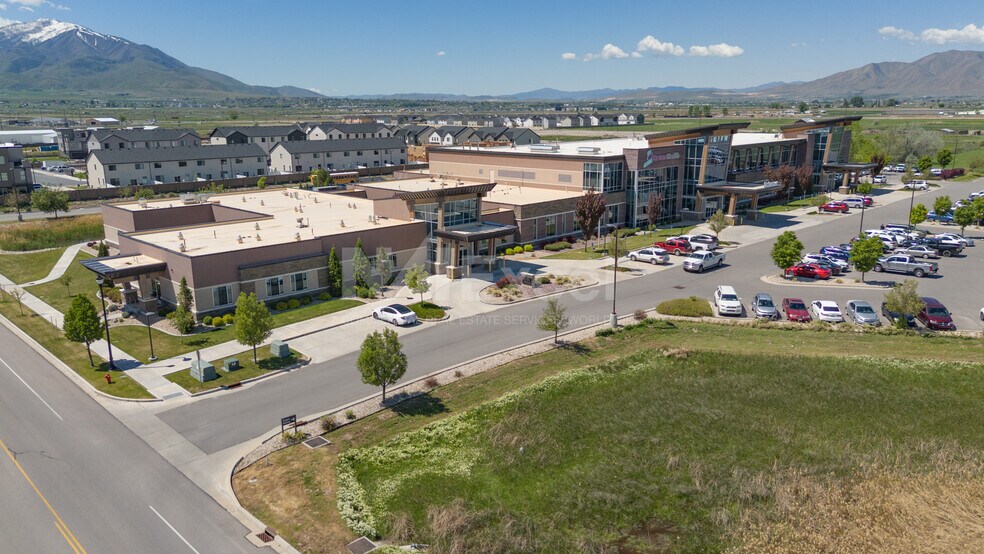 555 W State Road 164, Salem, UT à louer - Photo du bâtiment - Image 2 de 9