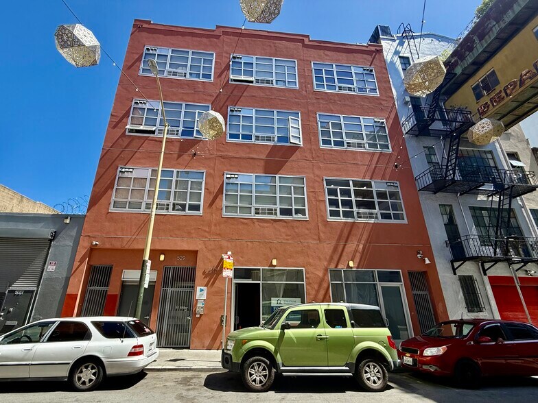 529 Stevenson St, San Francisco, CA à louer - Photo du bâtiment - Image 2 de 65