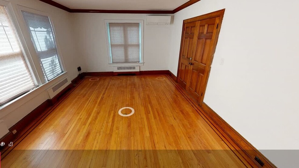 78 Hart Blvd, Staten Island, NY à louer - Vidéo sur l’inscription commerciale - Image 2 de 39