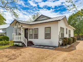 More details for 118 N Plant Ave, Boerne, TX - Office for Sale