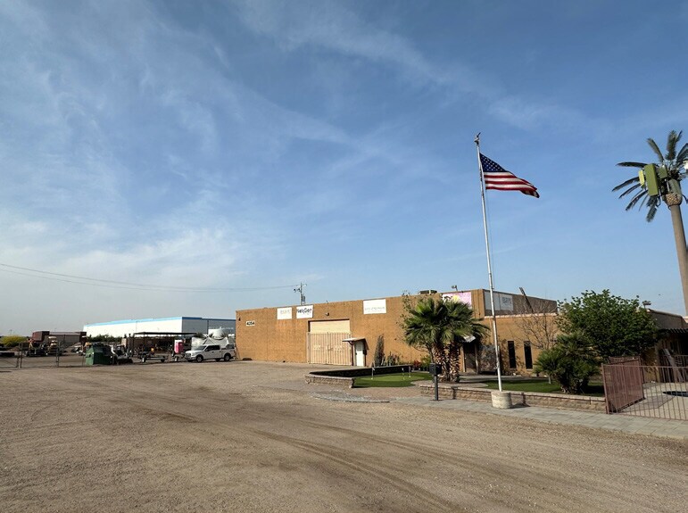 4354 N Cotton Ln, Goodyear, AZ à vendre - Photo du bâtiment - Image 3 de 8