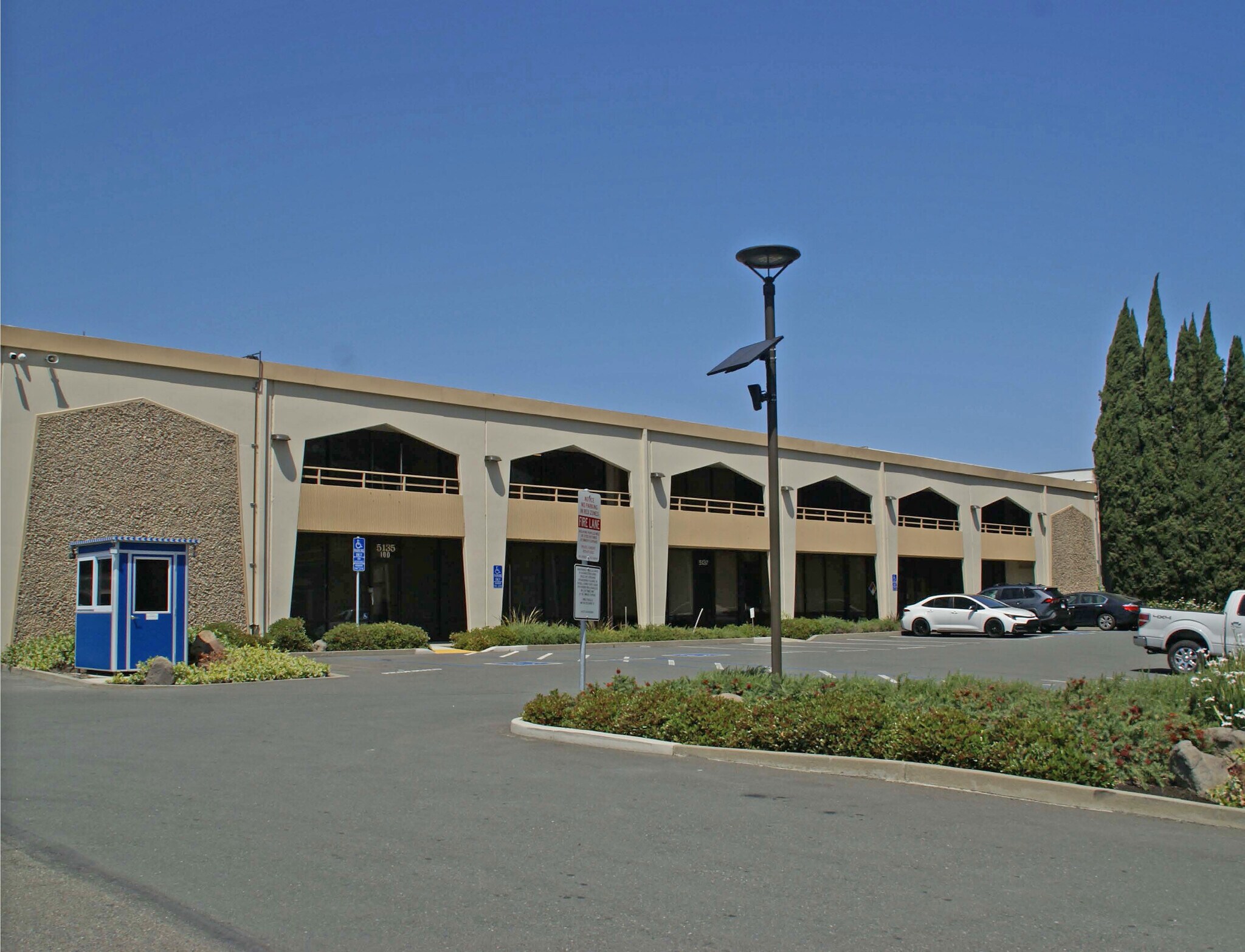 5135-5141 Port Chicago Hwy, Concord, CA for lease Building Photo- Image 1 of 2