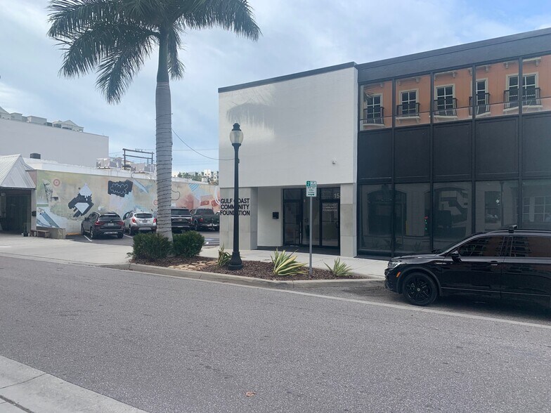 1549 State St, Sarasota, FL à louer - Photo du bâtiment - Image 1 de 6