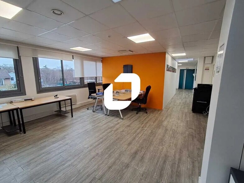 80 Bis Rue Pierre Sémard, Châtillon à louer - Photo du bâtiment - Image 2 de 24