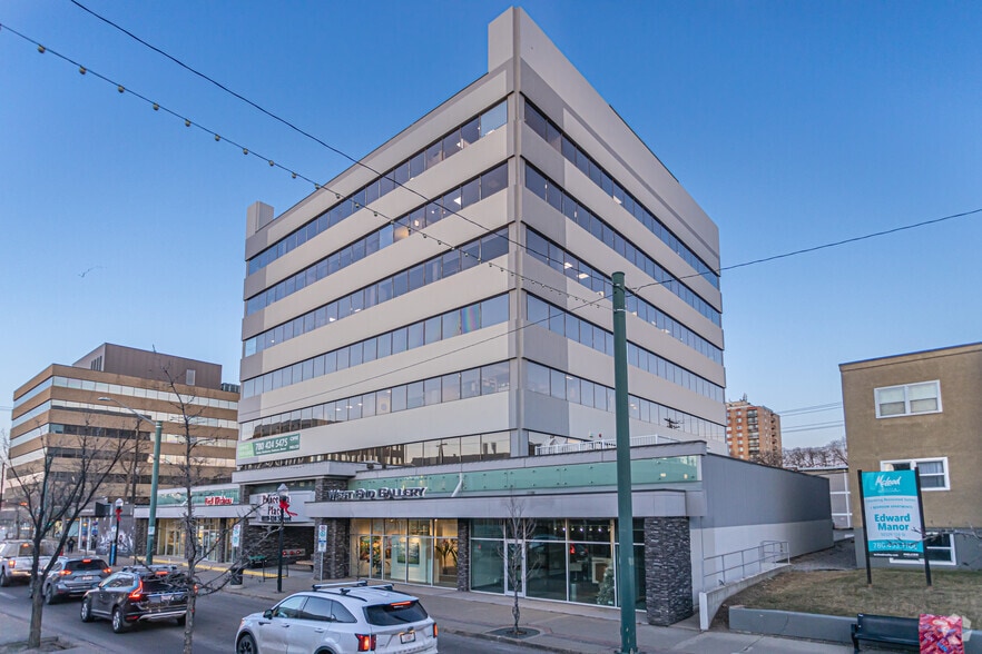10339 124th St NW, Edmonton, AB à louer - Photo du bâtiment - Image 2 de 6