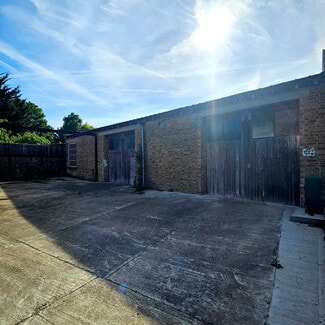 Plus de détails pour 42-44 Napier Rd, Gillingham - Flex à vendre