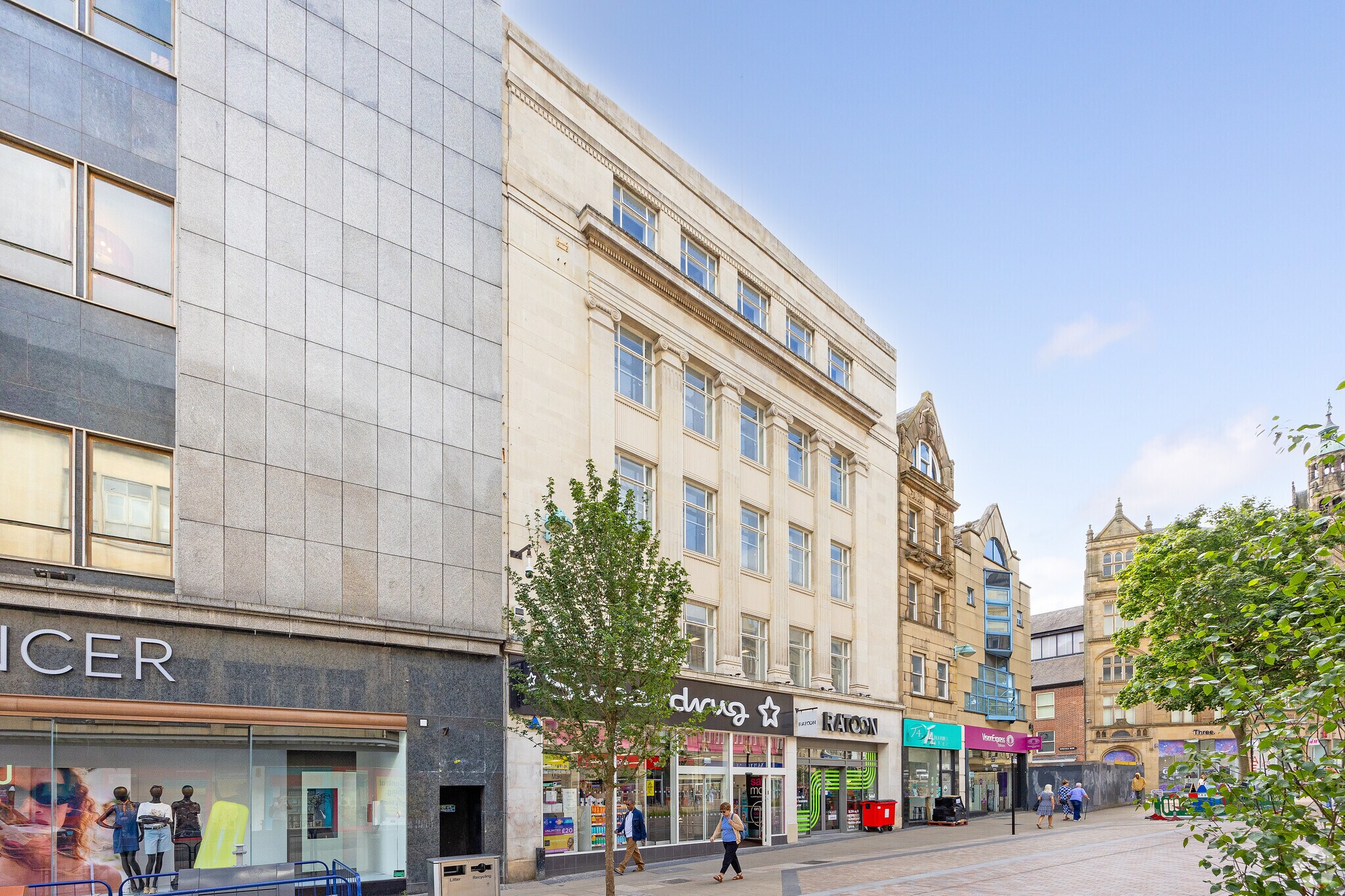33-35 Fargate, Sheffield for sale Primary Photo- Image 1 of 4