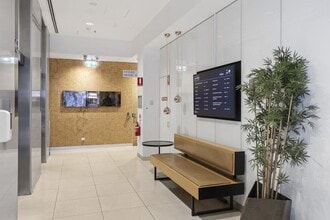 235 Queen St, Melbourne for lease Lobby- Image 2 of 5
