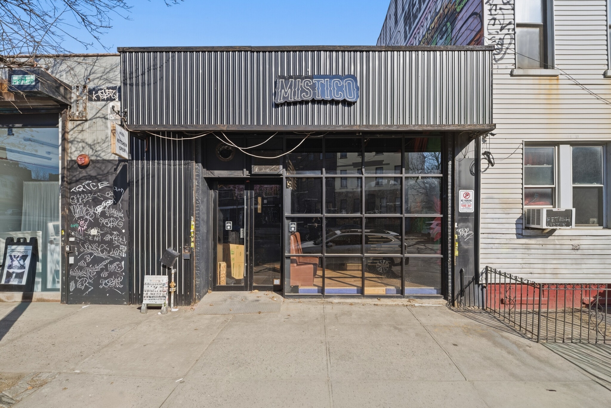1059 Flushing Ave, Brooklyn, NY for lease Primary Photo- Image 1 of 9