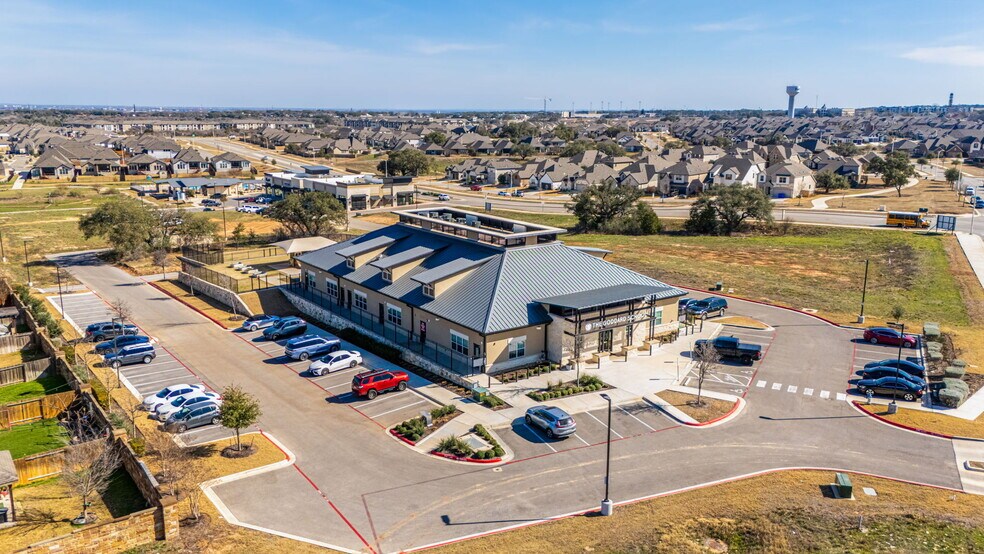 582 Geneva St, New Braunfels, TX à vendre - Photo du bâtiment - Image 2 de 6