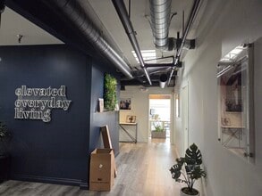 7257 Beverly Blvd, Los Angeles, CA for lease Interior Photo- Image 1 of 12