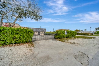 Plus de détails pour 67 NW 166th St, North Miami Beach, FL - Industriel à vendre