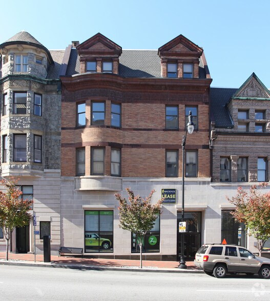 1110 N Charles St, Baltimore, MD à louer - Photo principale - Image 3 de 8